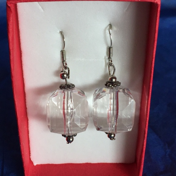 Clear Block Bead & Silver-tone Drop Pierced Earrings - Picture 5 of 5